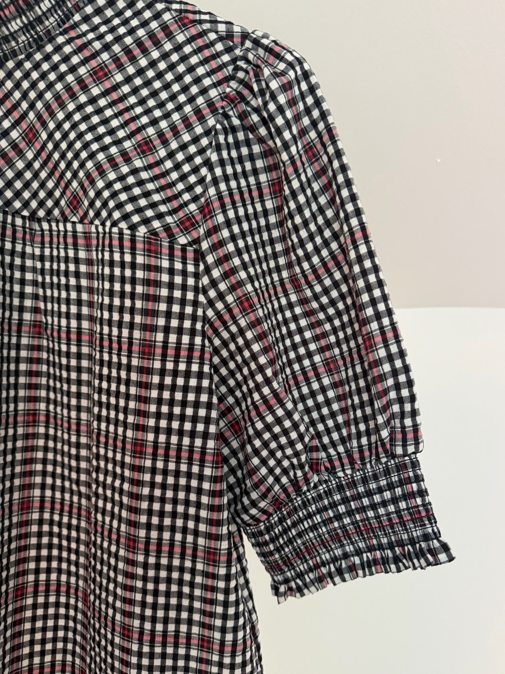 LOFT Black & White Plaid Smocked Neck Blouse with Red Accent size xs - Picture 3 of 6